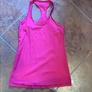 Lululemon tank